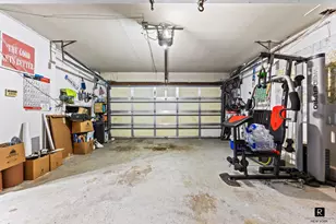 69-07 Little Neck Pkwy, New York City, NY 11004 - Photo 21