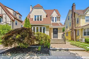 69-37 Fleet St, Forest Hills, NY 11375 - Photo 1