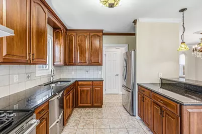 69-37 Fleet Street, New York City, NY 11375 - Photo 21