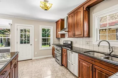 69-37 Fleet Street, New York City, NY 11375 - Photo 23