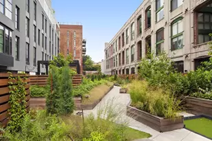 345 Carroll St, New York City, NY 11231 - Photo 11