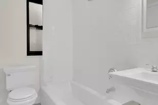 17 W 67th St, New York City, NY 10023 - Photo 11