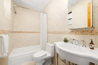 2072 Frederick Douglass Boulevard #4A, New York City, NY 10026 - Photo 5