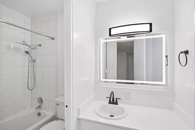 300 E 40th Street #6C, New York City, NY 10016 - Photo 13