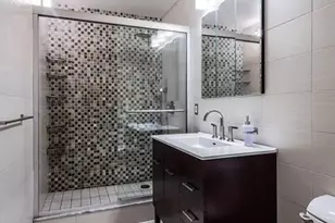 270 W 17th St, New York City, NY 10011 - Photo 17