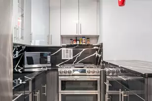 435 E 65th St, New York City, NY 10065 - Photo 5