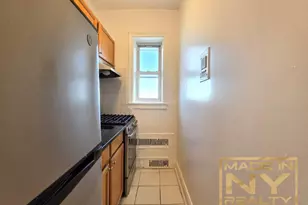 122-20 Ocean Promenade, New York City, NY 11694 - Photo 1