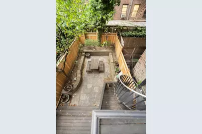 333 E 65th Street, New York City, NY 10065 - Photo 19