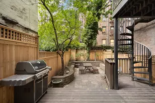 333 E 65th St, New York City, NY 10065 - Photo 17
