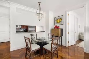 351 E 51st St, New York City, NY 10022 - Photo 3