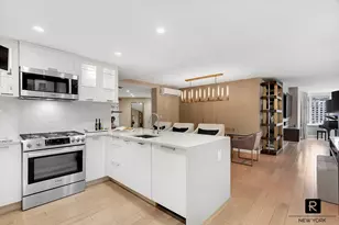 330 E 38th St, New York City, NY 10016 - Photo 5