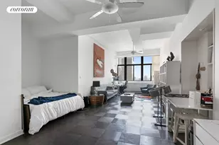 310 E 46th St, New York City, NY 10017 - Photo 3