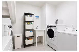 296 Throop Ave, New York City, NY 11206 - Photo 11