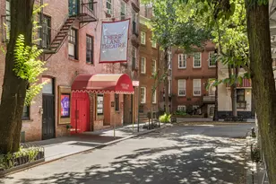 81 Bedford St, New York City, NY 10014 - Photo 9