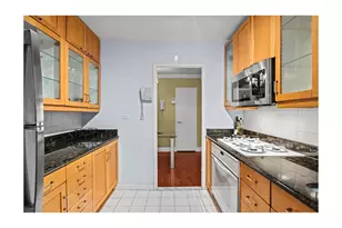 2575 Palisade Ave, New York City, NY 10463 - Photo 13