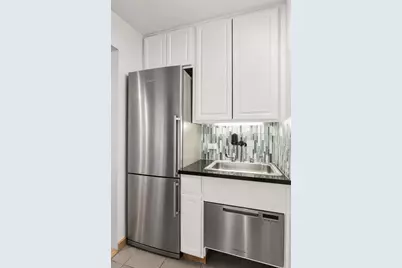 435 E 77th Street #7C, New York City, NY 10075 - Photo 7