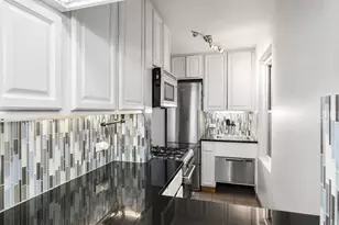 435 E 77th St, New York City, NY 10075 - Photo 5