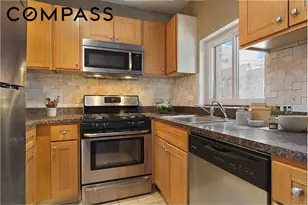 158 Sackett St, New York City, NY 11231 - Photo 3