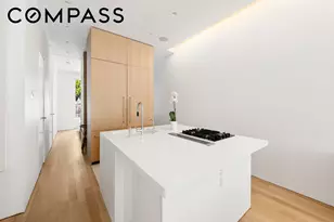 353 E 50th St, New York City, NY 10022 - Photo 5