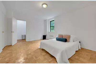 735 Kappock Street #2F, New York City, NY 10463 - Photo 25