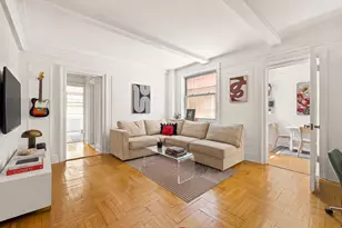 345 W 55th St, New York City, NY 10019 - Photo 1