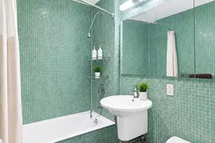 400 W 23rd St, New York City, NY 10011 - Photo 7