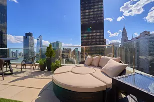 250 E 49th St, New York City, NY 10017 - Photo 13