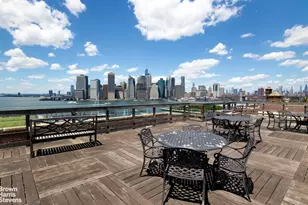 2 Grace Ct, New York City, NY 11201 - Photo 11