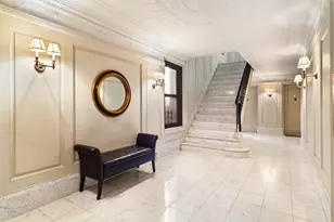 17 W 64th St, New York City, NY 10023 - Photo 5