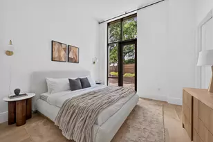 215 E 19th St, New York City, NY 10003 - Photo 5