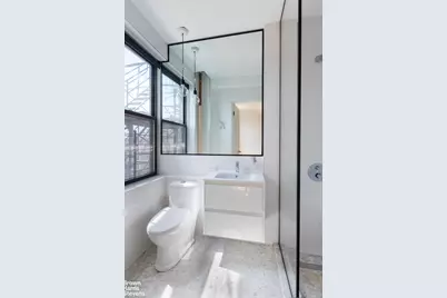 545 W End Avenue #16A, New York City, NY 10024 - Photo 9