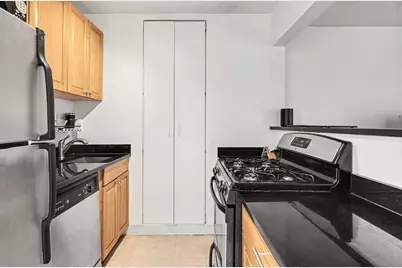 280 Rector Place #8N, New York, NY 10280 - Photo 3