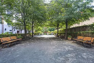 201 W 70th St, New York City, NY 10023 - Photo 11