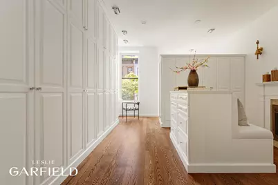 233 E 62nd Street, New York, NY 10065 - Photo 13