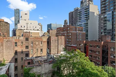 211 E 35th Street #8E, New York City, NY 10016 - Photo 17