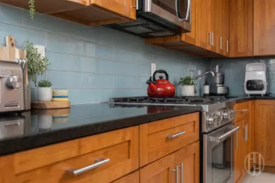 211 E 35th Street #8E, New York City, NY 10016 - Photo 11