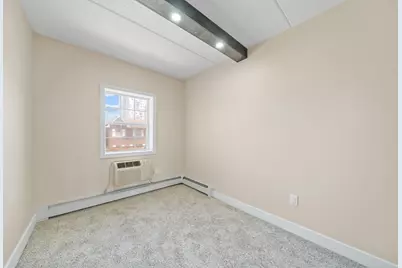 195 Beach 60th Street, New York City, NY 11692 - Photo 23