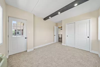 195 Beach 60th Street, New York City, NY 11692 - Photo 21