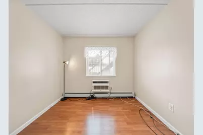 195 Beach 60th Street, New York City, NY 11692 - Photo 27