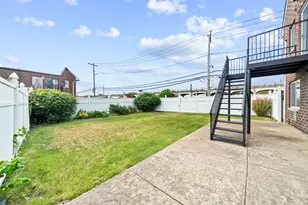 1-95 Beach 60th St, New York City, NY 11692 - Photo 3