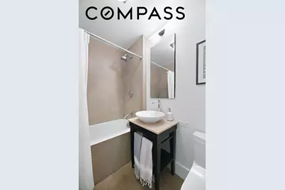 147 Waverly Place #3W, New York City, NY 10014 - Photo 11