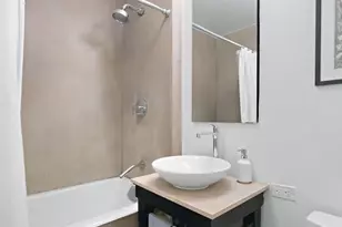 147 Waverly Pl, New York City, NY 10014 - Photo 11