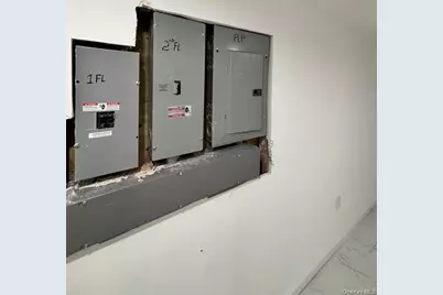 122-21 Long Street, New York City, NY 11434 - Photo 17