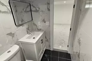 122-21 Long St, New York City, NY 11434 - Photo 15