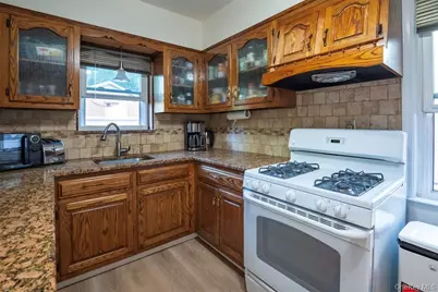 84-15 253rd Street, New York City, NY 11426 - Photo 9