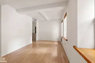 116 W 72nd St, New York, NY 10023 - Photo 3