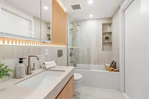 176 Frost St, New York City, NY 11211 - Photo 7