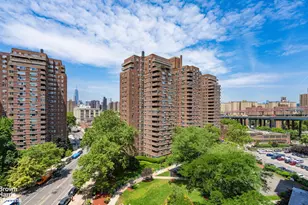 473 FDR Dr, New York City, NY 10002 - Photo 9