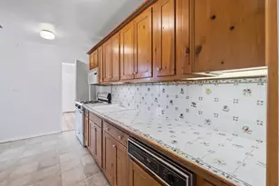 2465 Palisade Ave, Bronx, NY 10463 - Photo 13