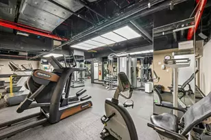 415 E 54th St, New York City, NY 10022 - Photo 17